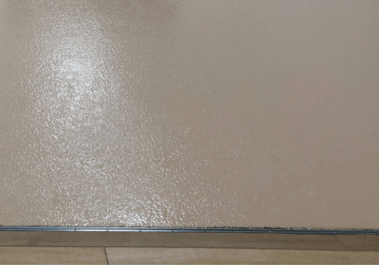 Slip-Resistant Floor Coating: Polyaspartic vs Epoxy slip-resistant floor coating