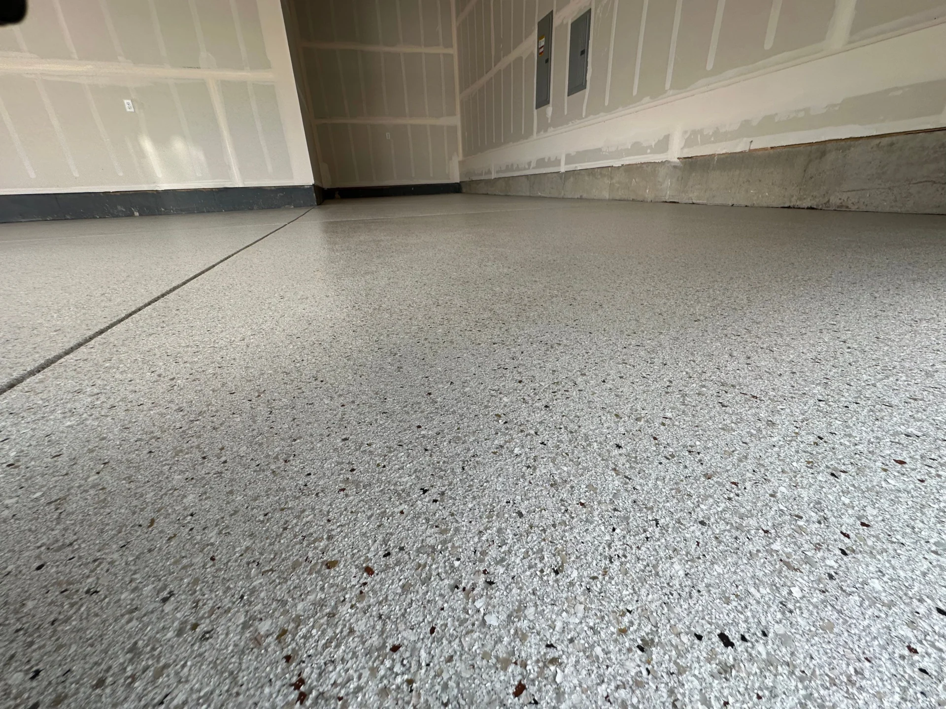 Solid Custom Coatings and Epoxy Garage Floor Contractor Near Me