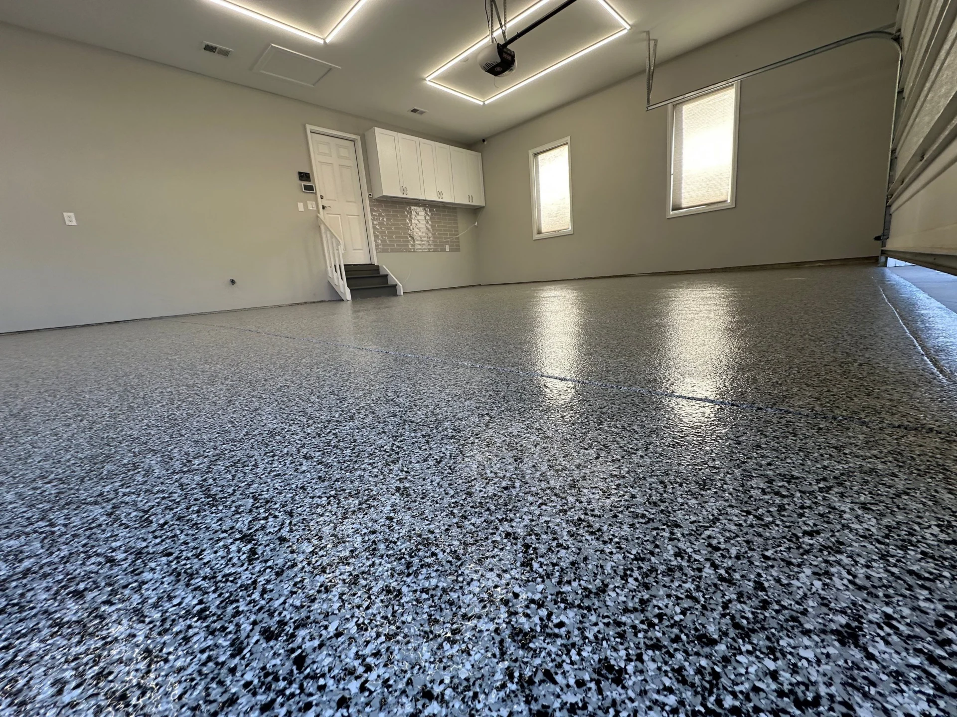 Aurora Garage Floor: Polyaspartic Coating Refreshed