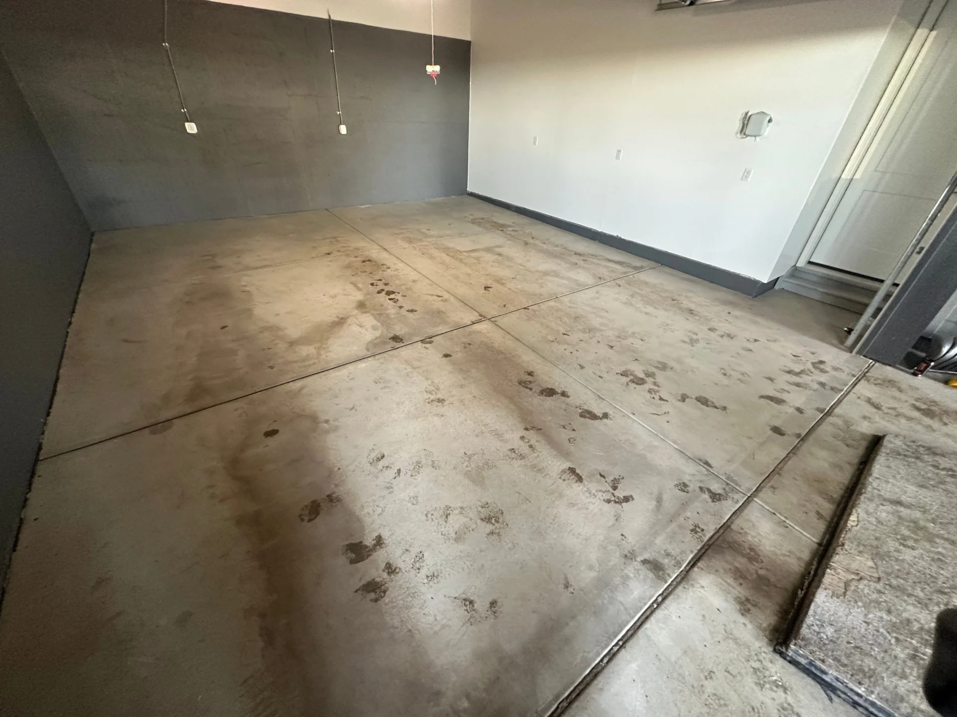 Lone Tree Garage Floor Transformation: Polyaspartic Coating
