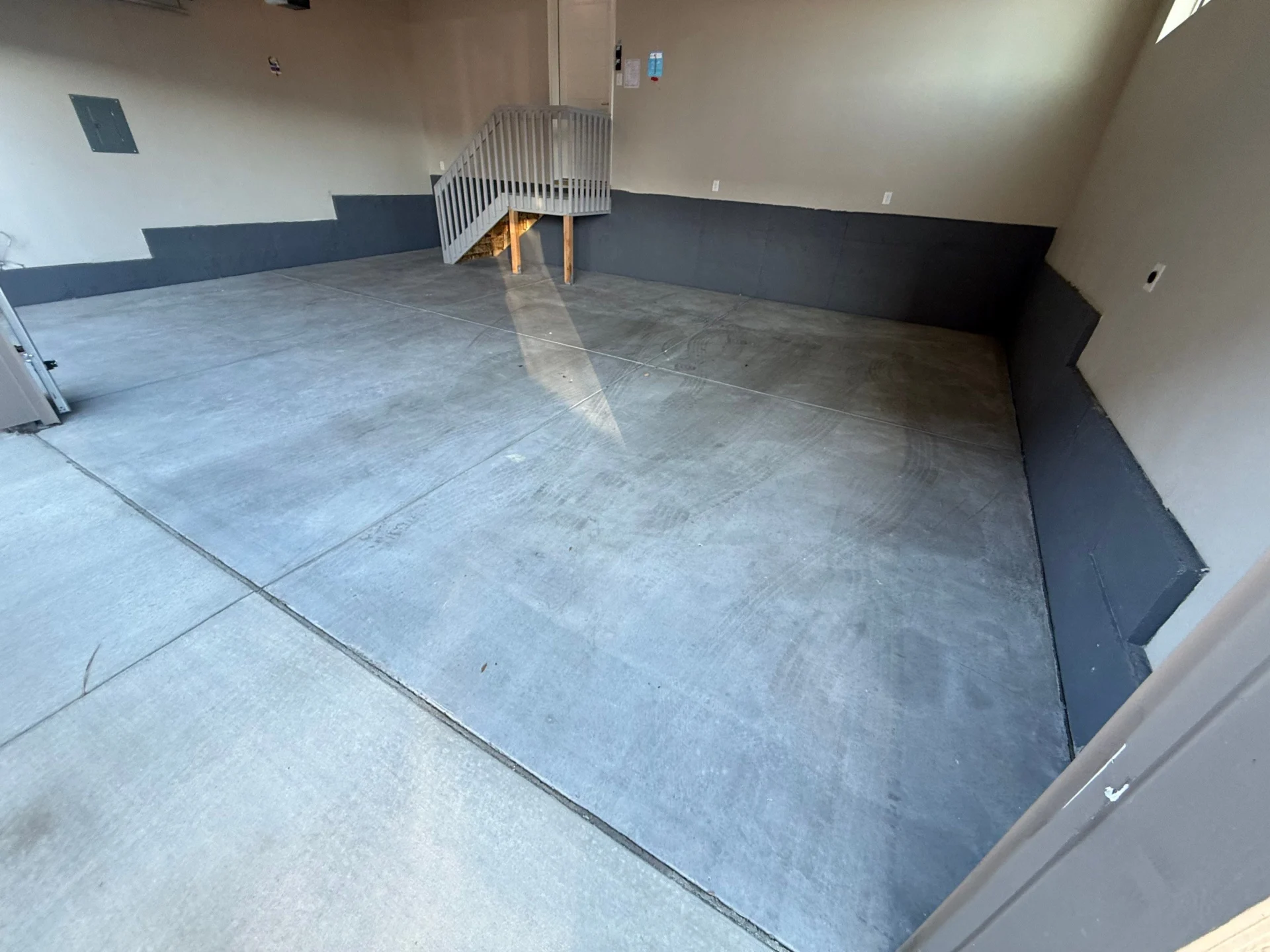 Broomfield 3-Car Garage Floor Coating in 1 Day