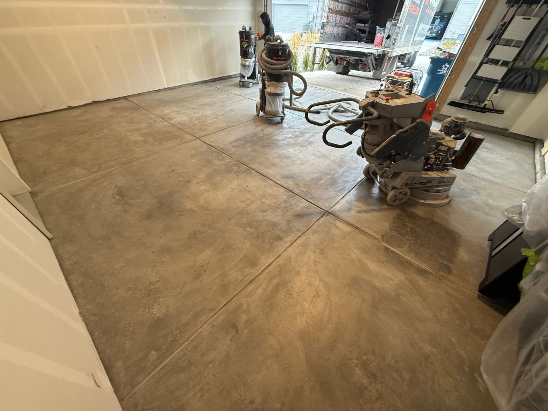 Arvada Polyaspartic Garage Floor Coating: New Build Protection