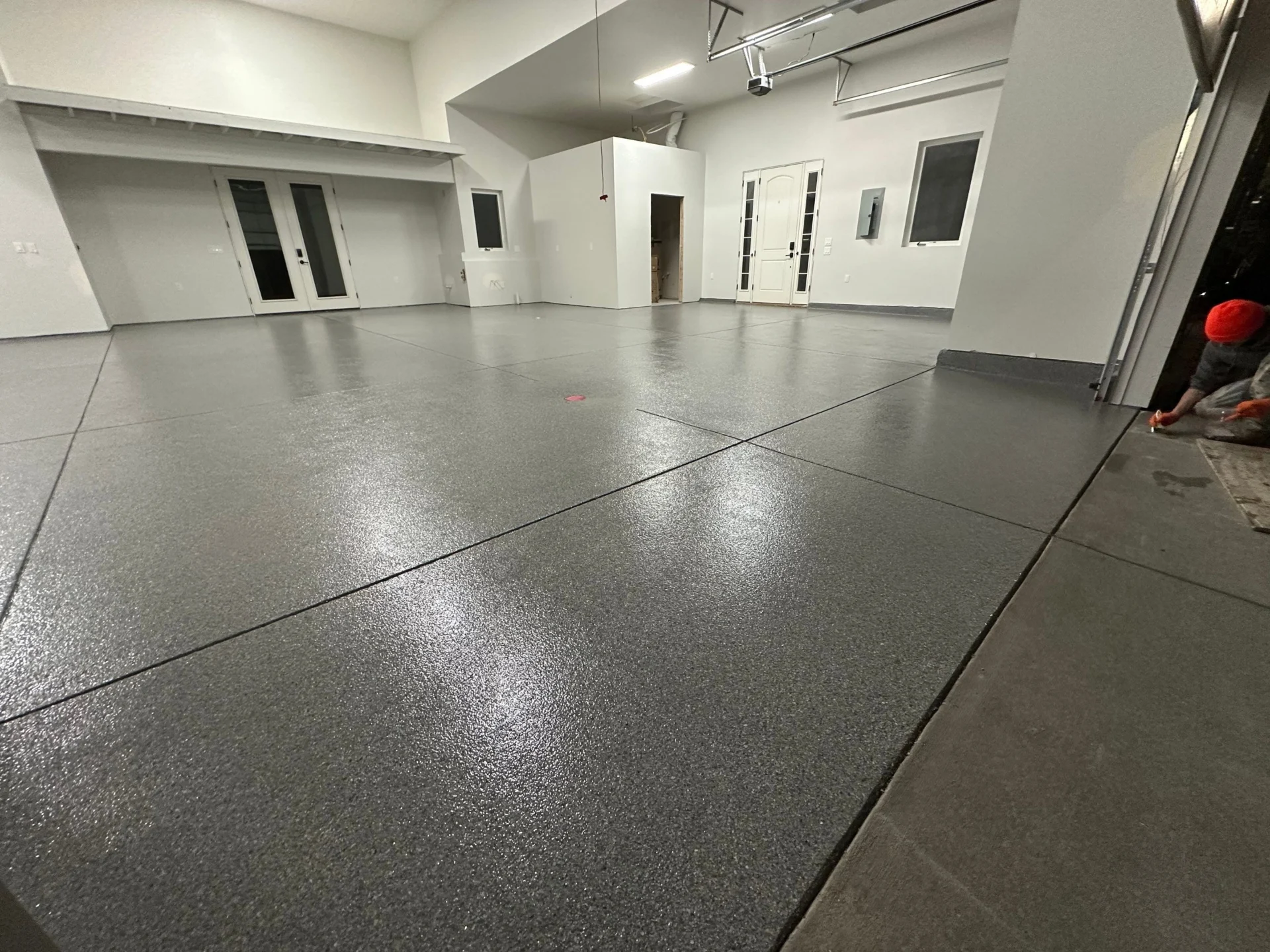 Monument Shop Polyaspartic Floor Coating & Cove