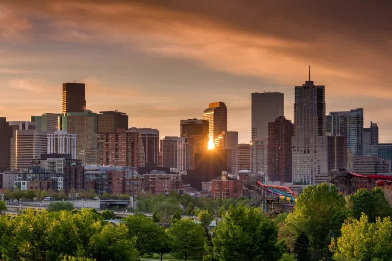 Why Denver Homeowners are Choosing Professional Polyaspartic Coatings Over DIY Kits
