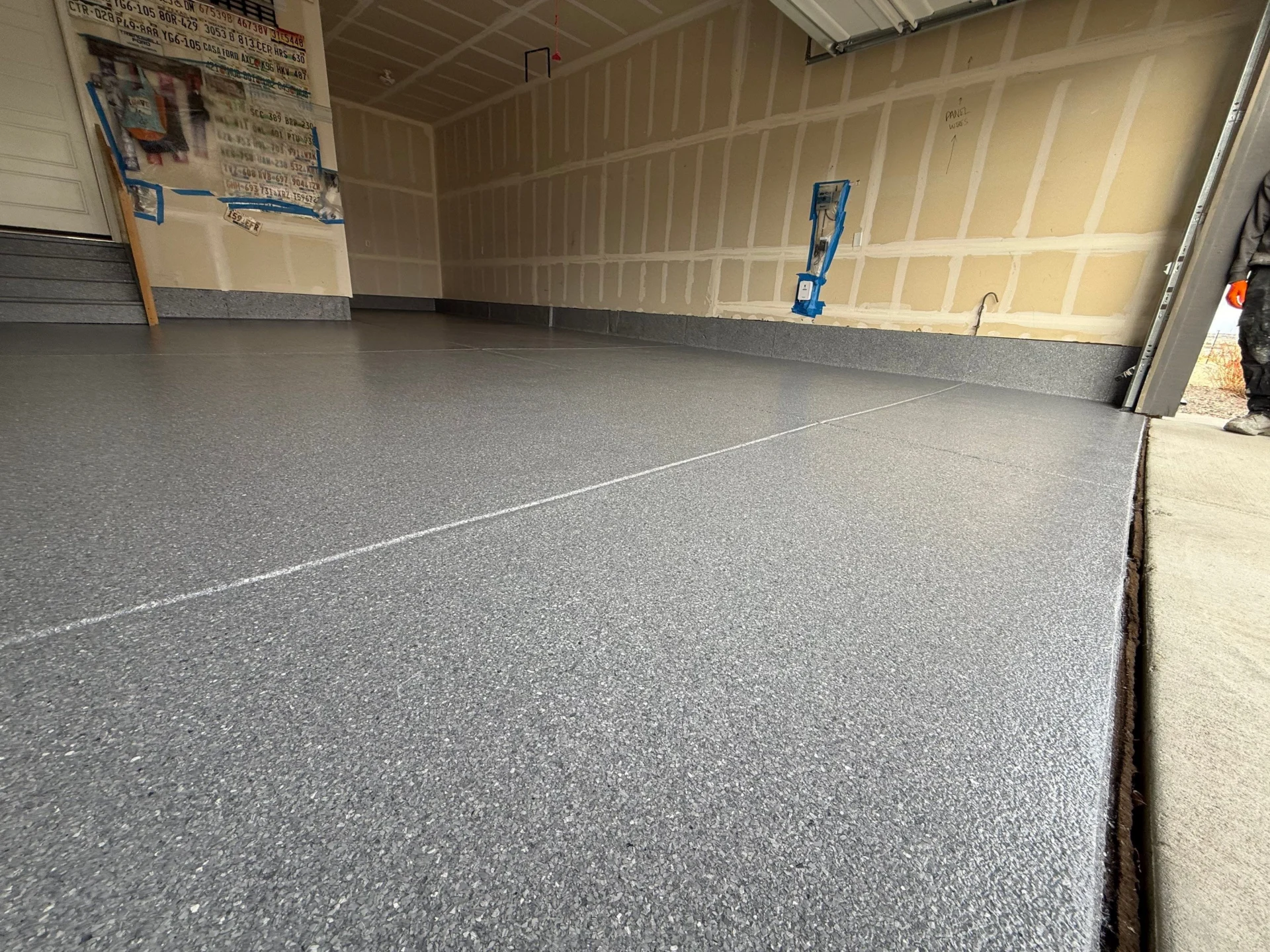 Parker, CO Polyaspartic Garage Floor & Wall Coating